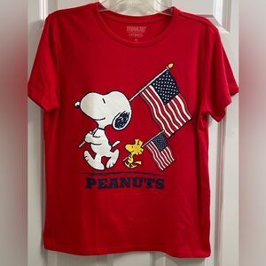 Women's Snoopy Woodstock American Flag Red T Shirt Medium patriotic USA Peanuts